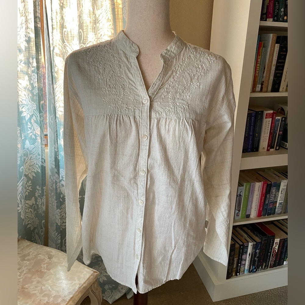 Woolrich beige embroidered cotton button down
